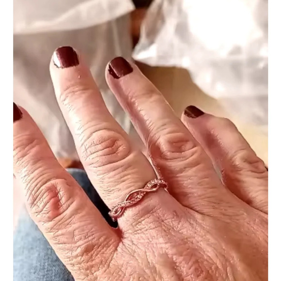 NEW 14k Rose Gold-Plated S925 Simulated Diamond Eternity Twist Ring, Size 7.5 - Picture 14 of 14